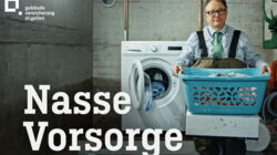 Hochwasserschutz mit Stefan Heuss: Die sog. «Nasse Vorsorge» - Eine Kampagne der Gebäudeversicherung St. Gallen Wie Satiriker Stefan Heuss seine Wäsche auch bei Starkregen im überfluteten Keller waschen kann